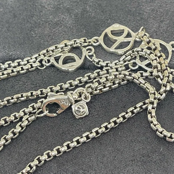 David Yurman Station Logo Box Chain Necklace - Picture 8 of 8